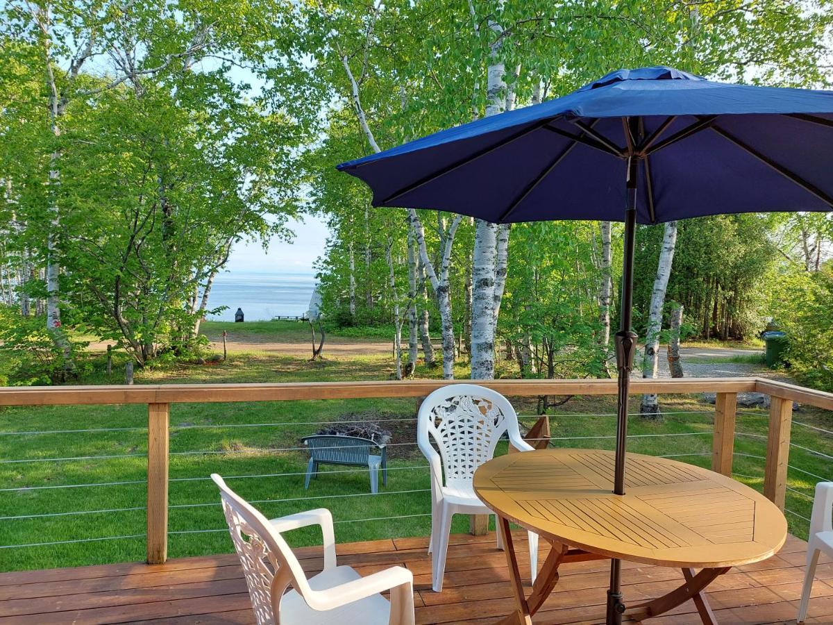 Villa La Nef Bleue Tadoussac Exterior foto